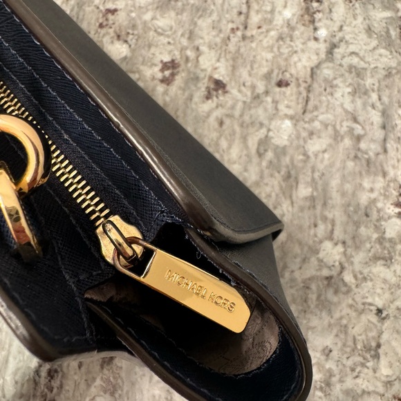 Michael Kors Navy Blue Mini Selma Crossbody - Picture 5 of 8